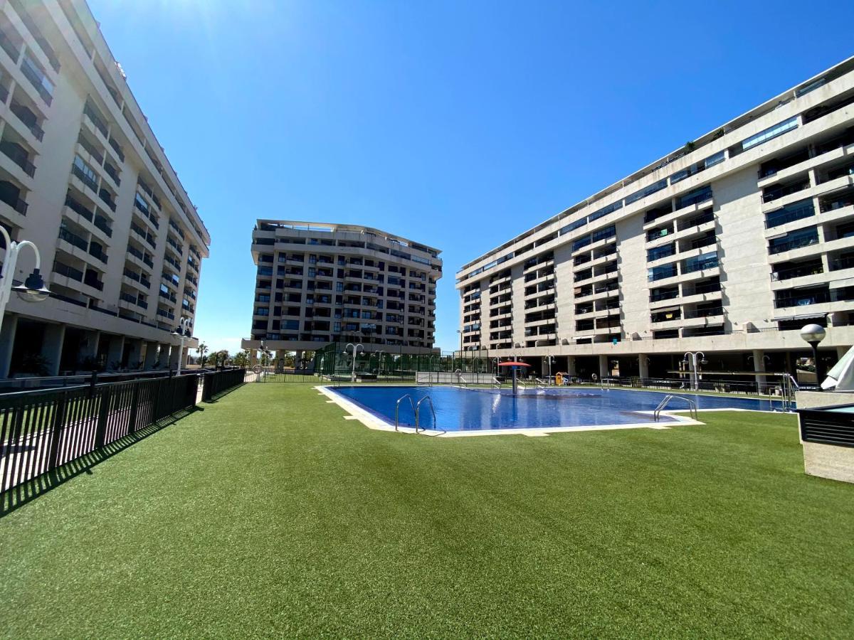 M & B Beach Apartment Valencia Buitenkant foto