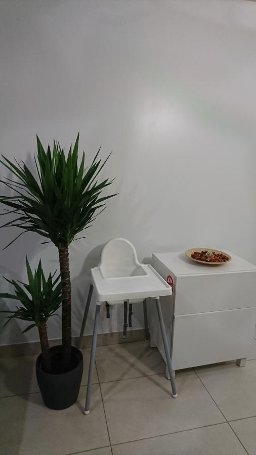 M & B Beach Apartment Valencia Buitenkant foto