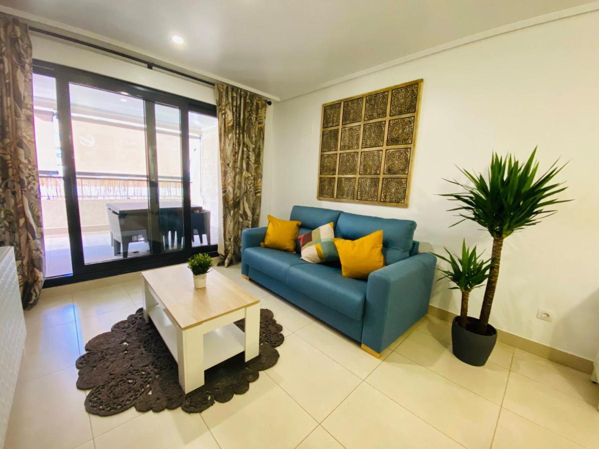 M & B Beach Apartment Valencia Buitenkant foto